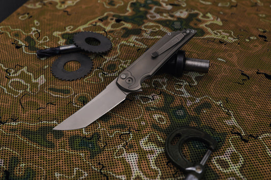 Kwaiback Button Lock